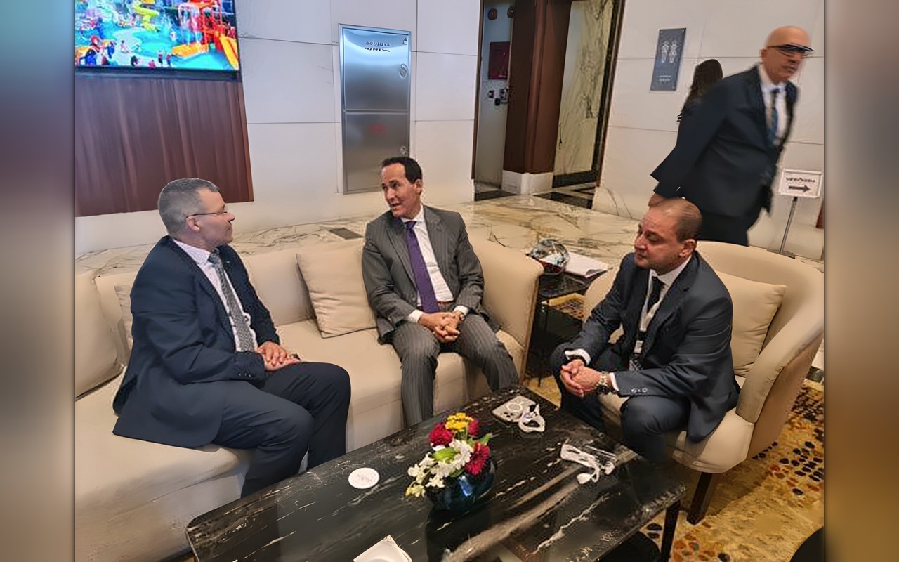 رئيس هيئة الاستثمار يعقد لقاءات مع ممثلي الشركات والمؤسسات الدولية على هامش منتدى «العلمين – إفريقيا»