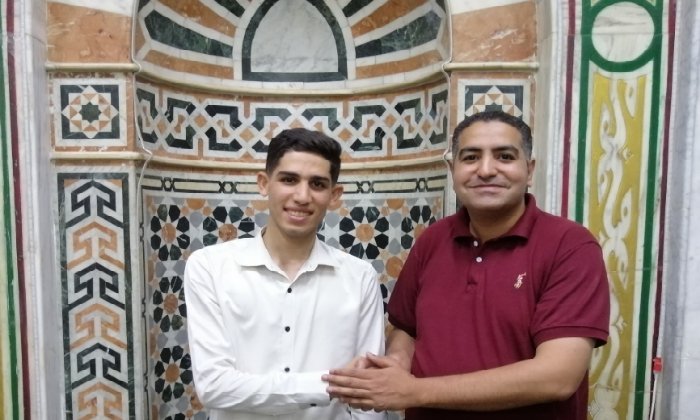 «محمد سامي».. ​طالب آداب الزقازيق الذي يسير على خطى العمالقة في فن الابتهال الديني