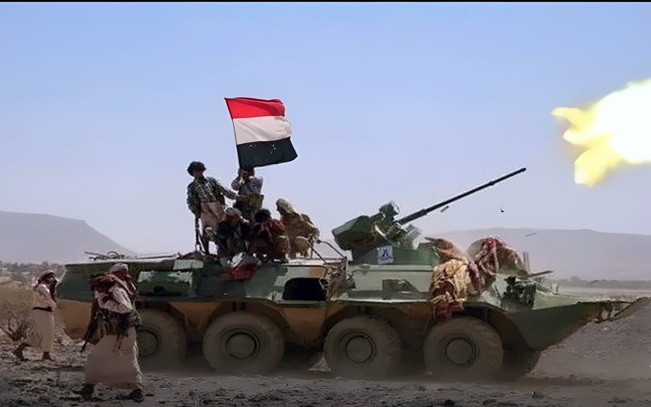 قتلي وجرحي في صفوف الحوثيين بعد إحباط الجيش اليمني هجومين في تعز وباب المندب