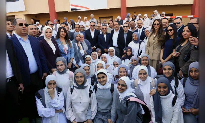محافظ المنوفية يفتتح مدرسة حسين عزت الثانوية بقرية مليج