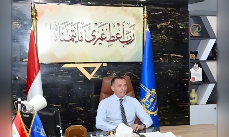 تكليف المهندس رفعت إسماعيل رئيسًا لشركة مياه الشرب والصرف الصحي بقنا.