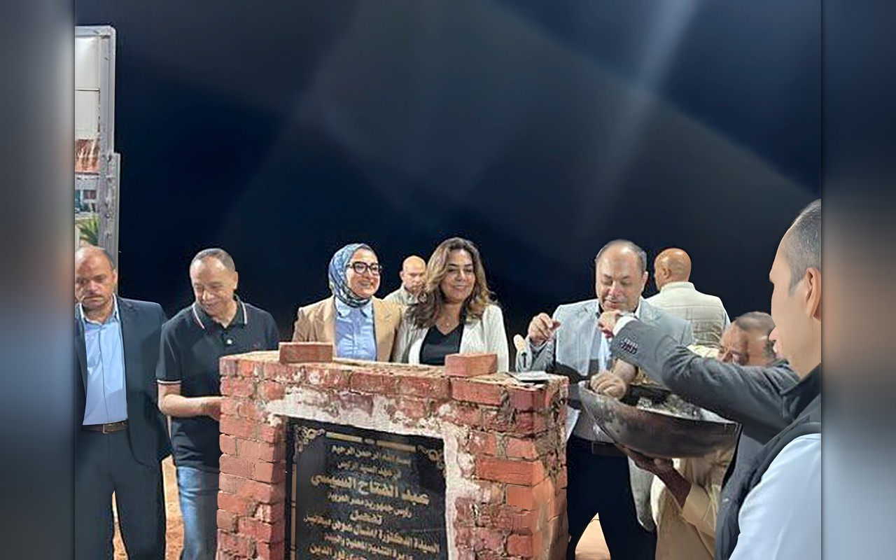 «تنمية الصعيد» تضع حجر الأساس لمجمع الصناعات الغذائية للتمور والثلاجات بالداخلة