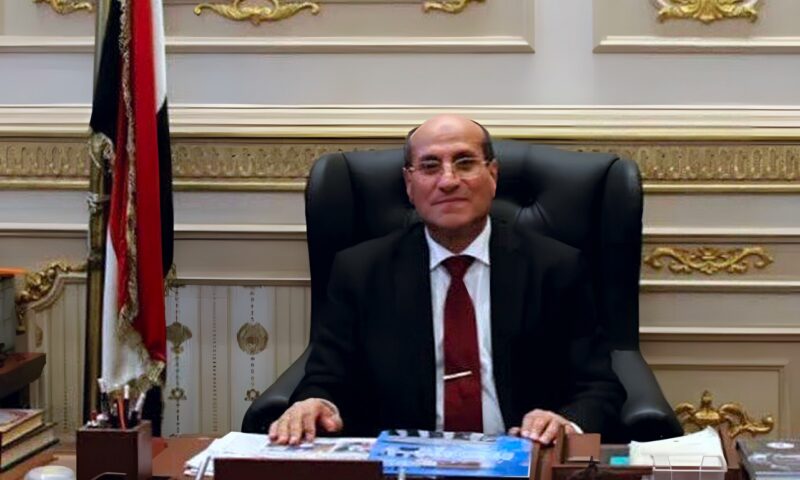 النائب حسني عبد اللطيف رئيسا لجنة الشؤون الدستورية والتشريعية بالشيوخ