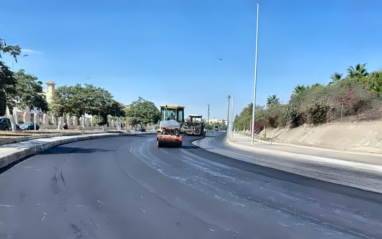 وزيرة الإسكان تتابع الموقف التنفيذ لمشروعات الطرق والمرافق بحدائق أكتوبر والشيخ زايد