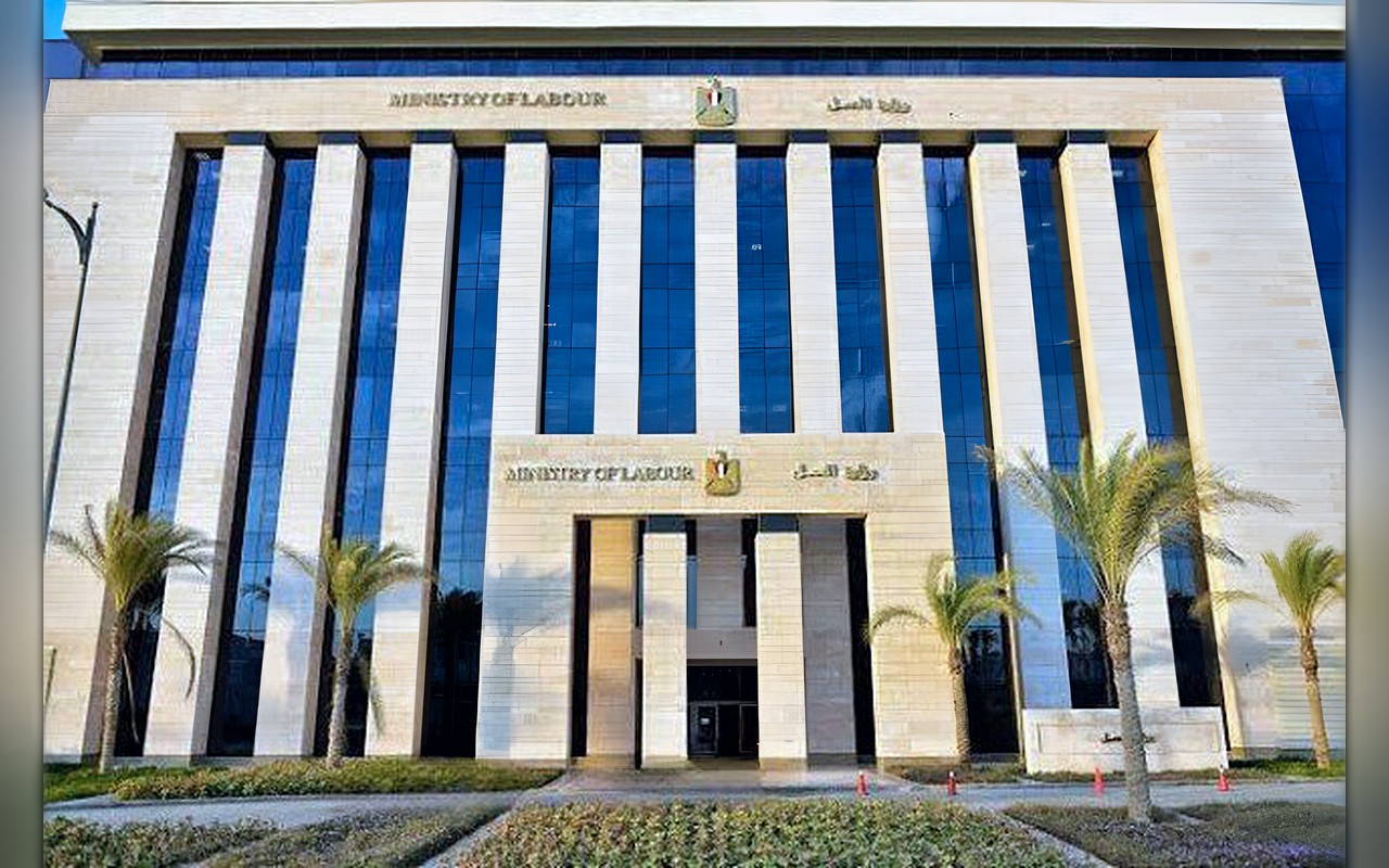 برواتب تصل لـ 40 ألف جنيه.. العمل تعلن وظائف بمشروع محطة الضبعة لشباب قنا غدا