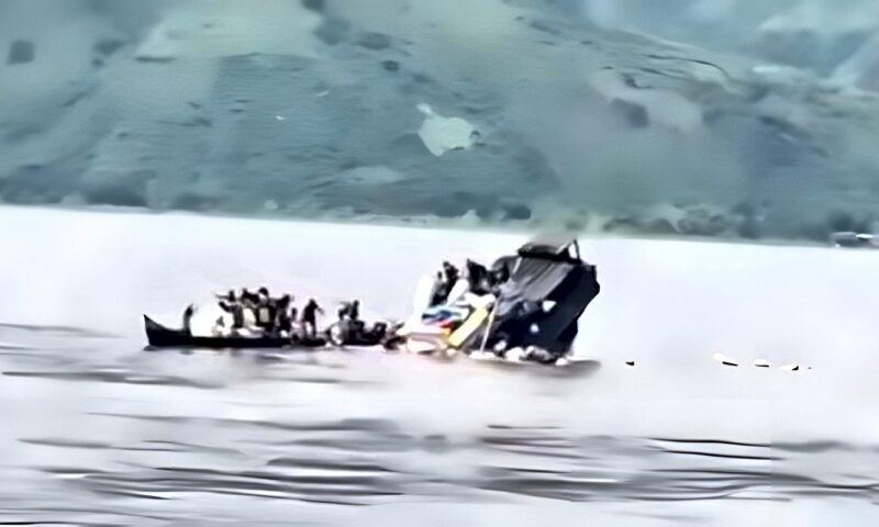 مقتل 30 شخصًا على الأقل في تصادم قاربين بالكونغو الديمقراطية