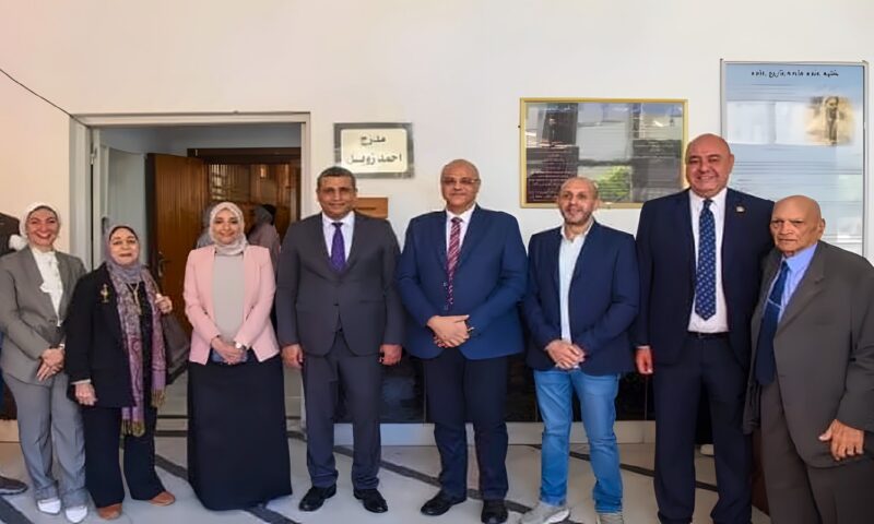 محافظ الإسكندرية يشهد احتفالية «يوم الوفاء» لتكريم العالم الجليل الراحل أحمد زويل