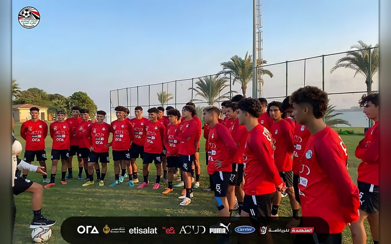 الفرصة الأخيرة.. منتخب الشباب يخوض اختبارًا صعبًا أمام الجزائر اليوم
