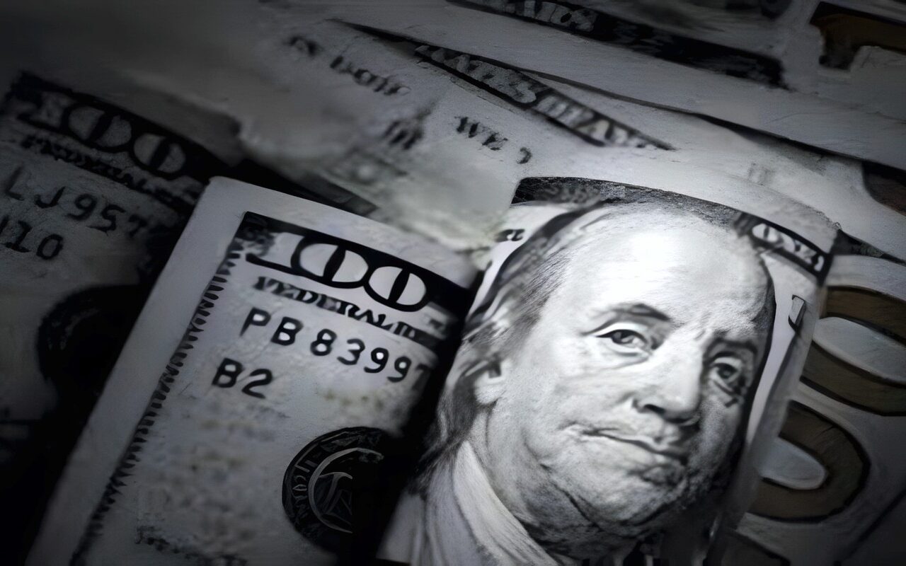 سعر الدولار اليوم في مصر.. كم سجل في البنوك بنهاية تعاملات الأربعاء؟