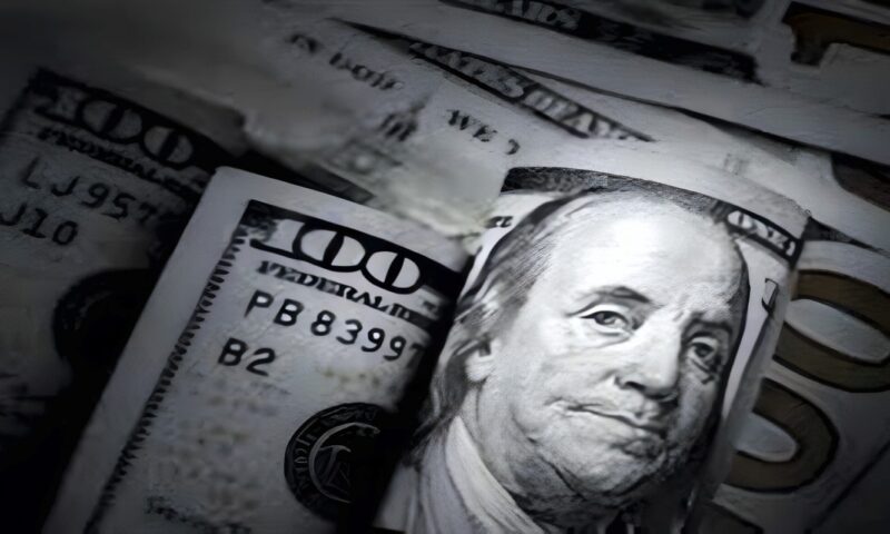 الدولار فوق 56 جنيهًا رغم التراجع.. تعرف على أسعار البنوك اليوم الثلاثاء