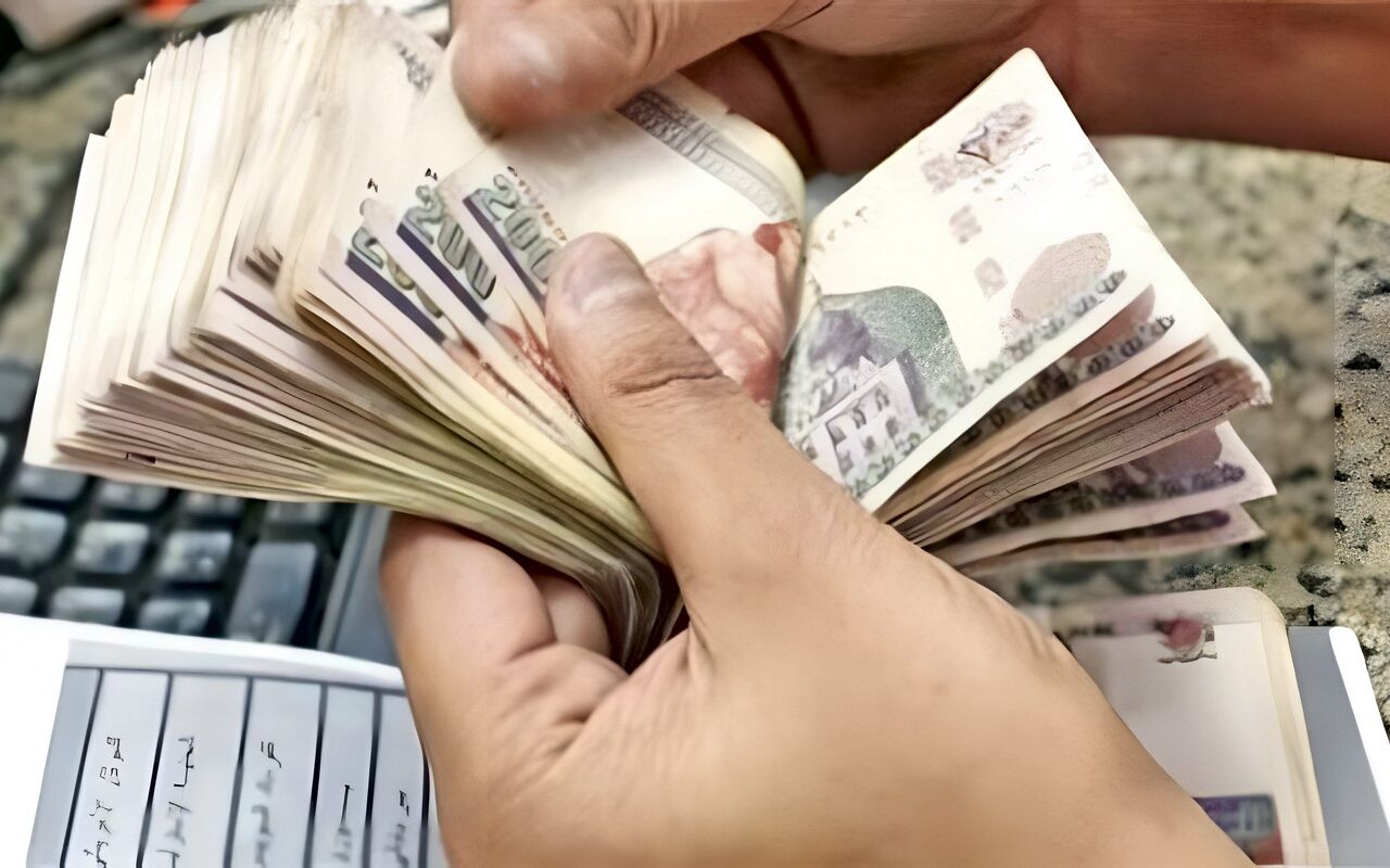 موعد صرف مرتبات شهر نوفمبر 2026.. المالية تحدد موعد القبض وجدول الصرف