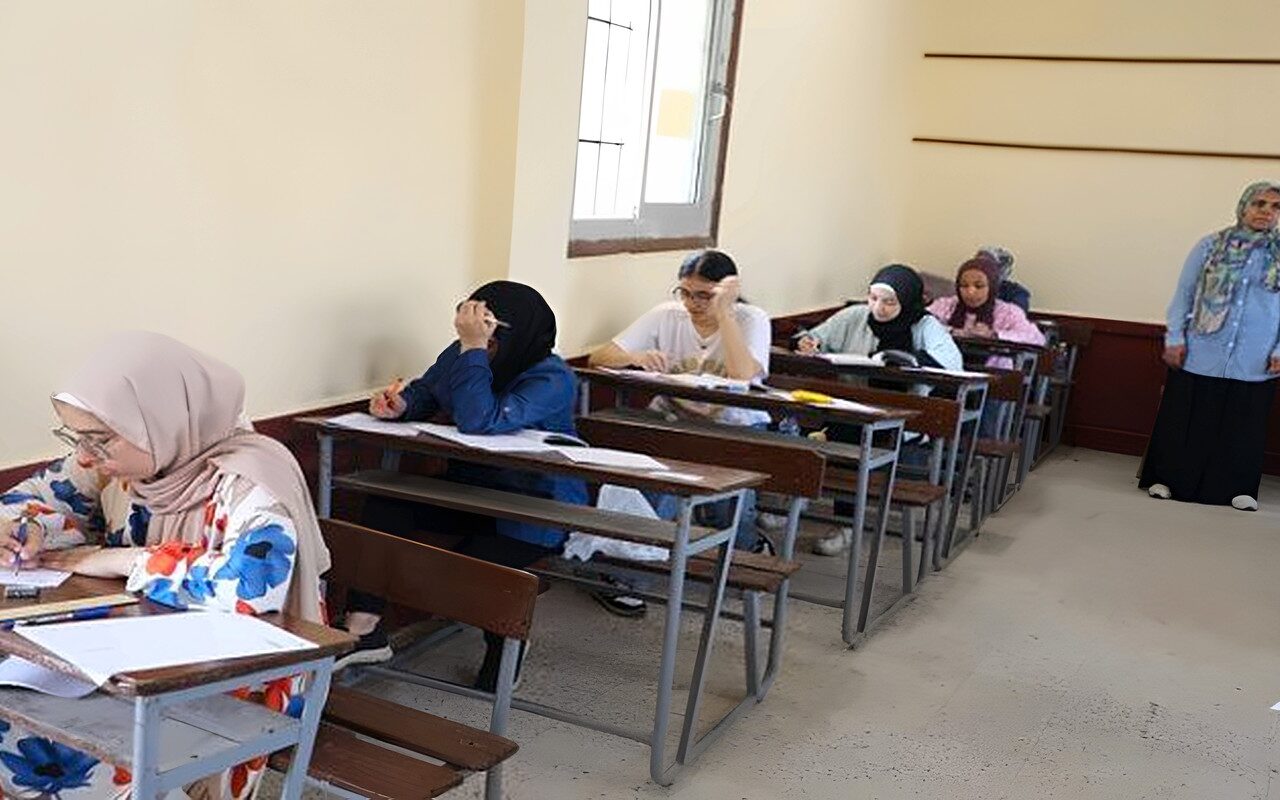 امتحانات الترم الأول 2027 في المدارس جميع الصفوف.. الموعد الرسمي وإجازة نصف العام