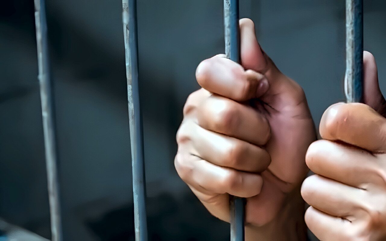 المشدد 15 عامًا لمتهم بالانضمام لجماعة إرهابية في بدر