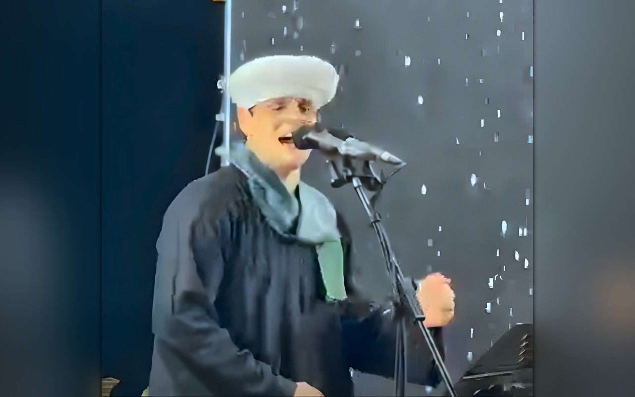 محمود التهامي يبدأ الليلة الكبيرة لمولد السيد البدوي وسط حشود غفيرة في طنطا