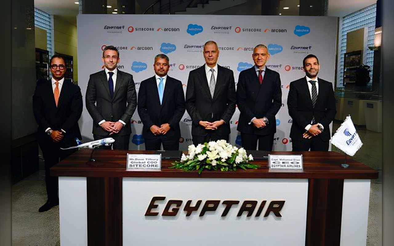 مصر للطيران تطلق مشروعًا متكاملًا للتحول الرقمي لتطوير خدمات المسافرين