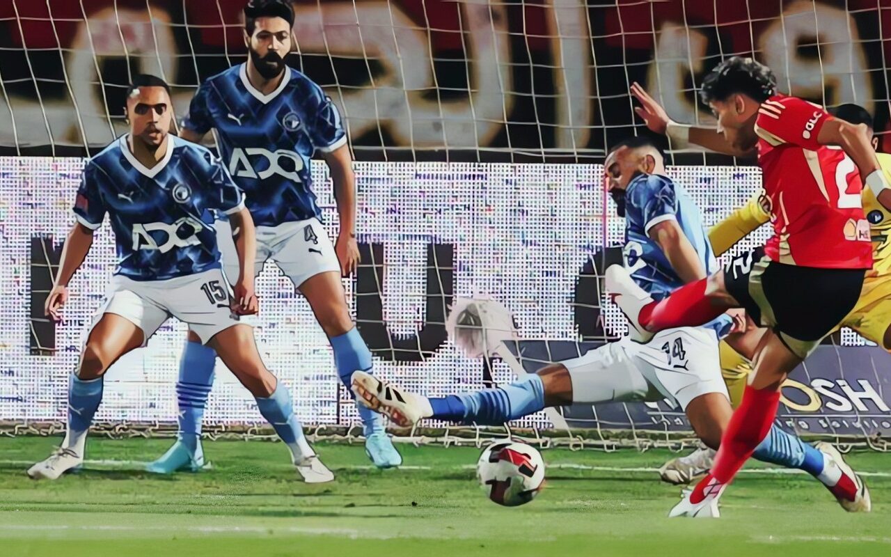 الأهلي يؤكد تمسكه بالحكام الأجانب لمواجهة بيراميدز في الدوري المصري