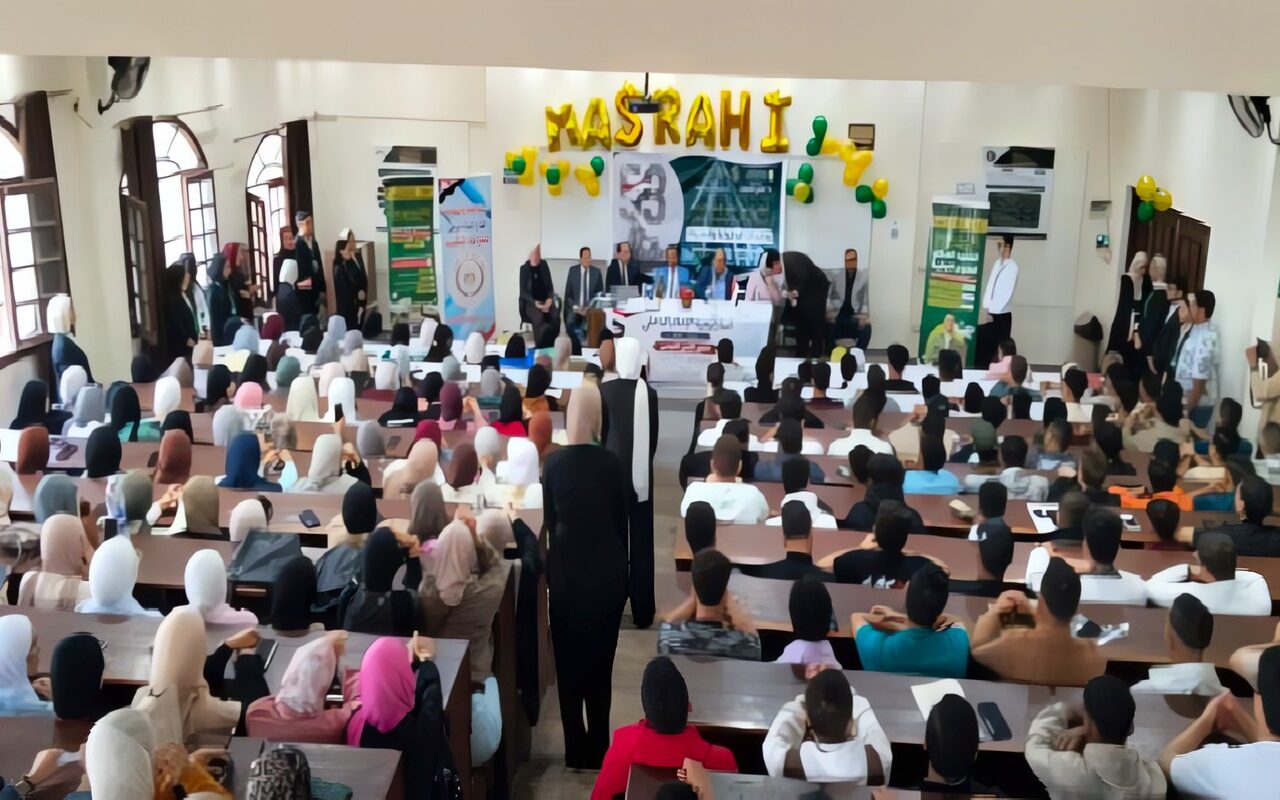 «يوميات البطولة والفداء».. ندوة توعوية لمجمع إعلام الإسكندرية لتعزيز الوعي الوطني لدى الشباب