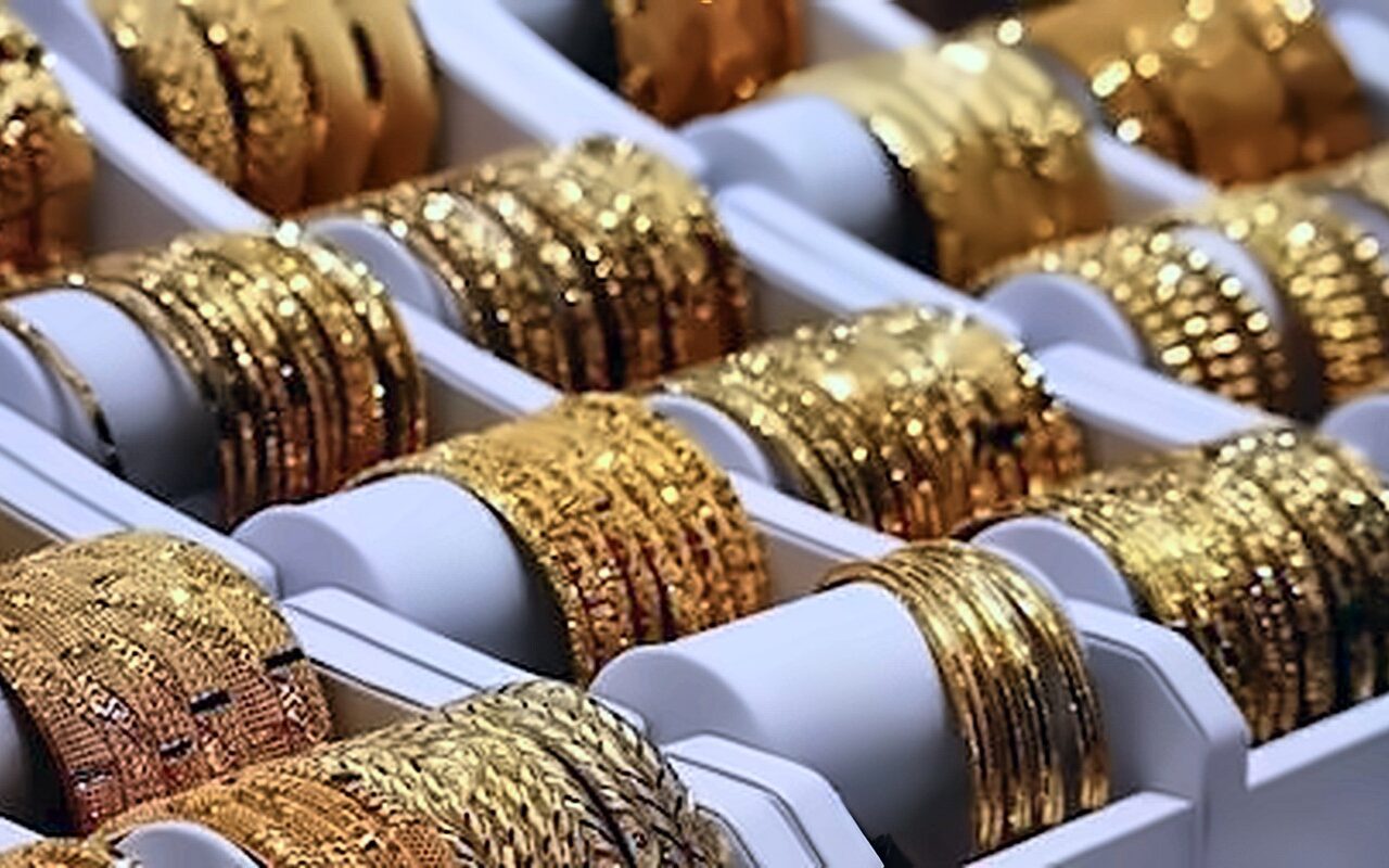 سعر الذهب اليوم الأحد 4 أكتوبر 2026 بالصاغة.. عيار 21 وصل كام في آخر تحديث؟