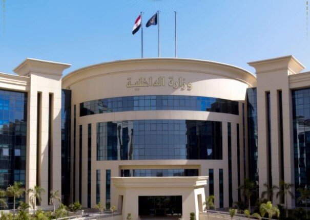 عاجل| الداخلية تنفي إضراب نزلاء بمراكز الإصلاح والتأهيل عن الطعام وإنهاء حياة أحدهم لسوء المعاملة