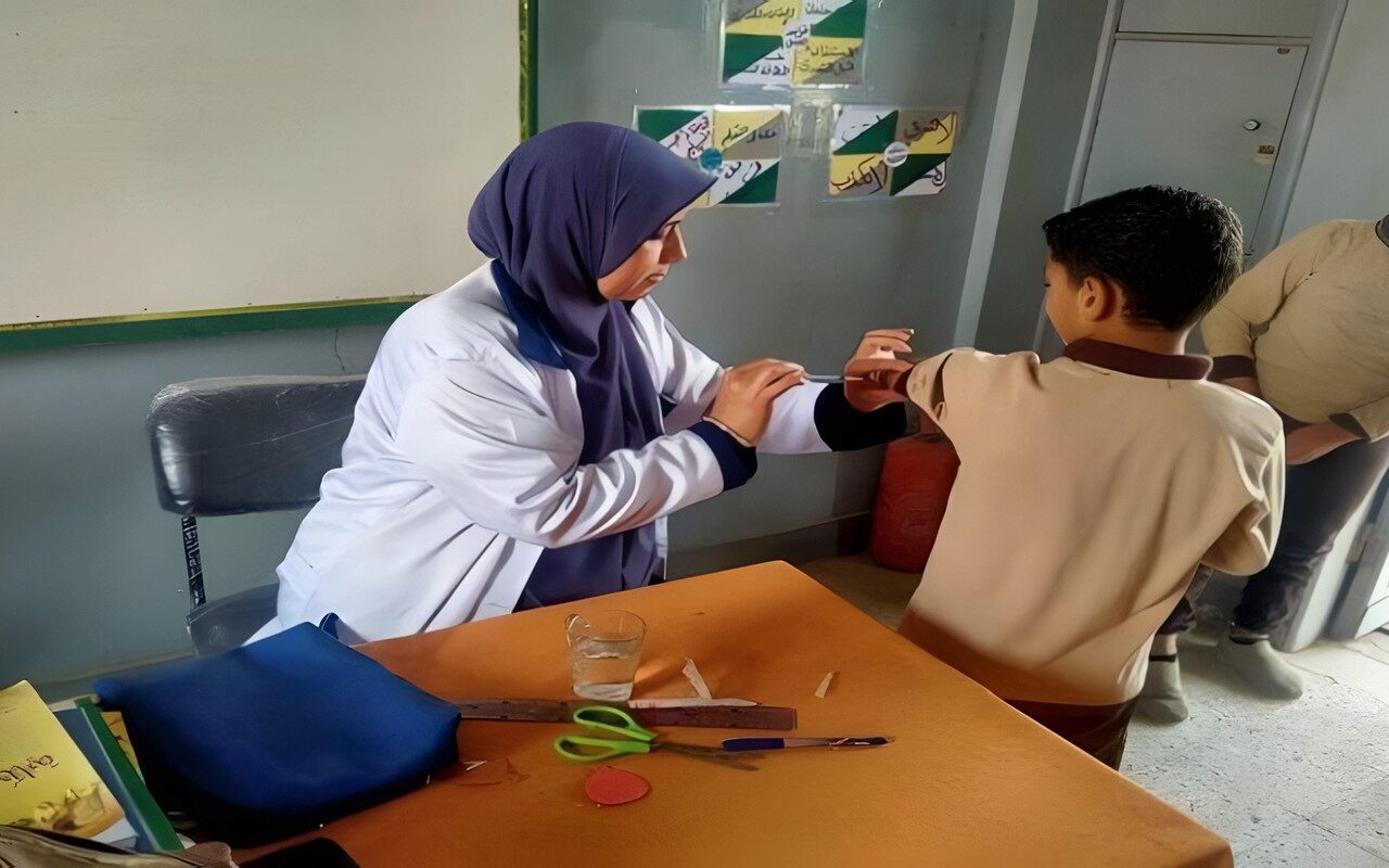 تطعيم الحصبة بالمدارس.. الحالات المستثناة والموانع الطبية للطلاب