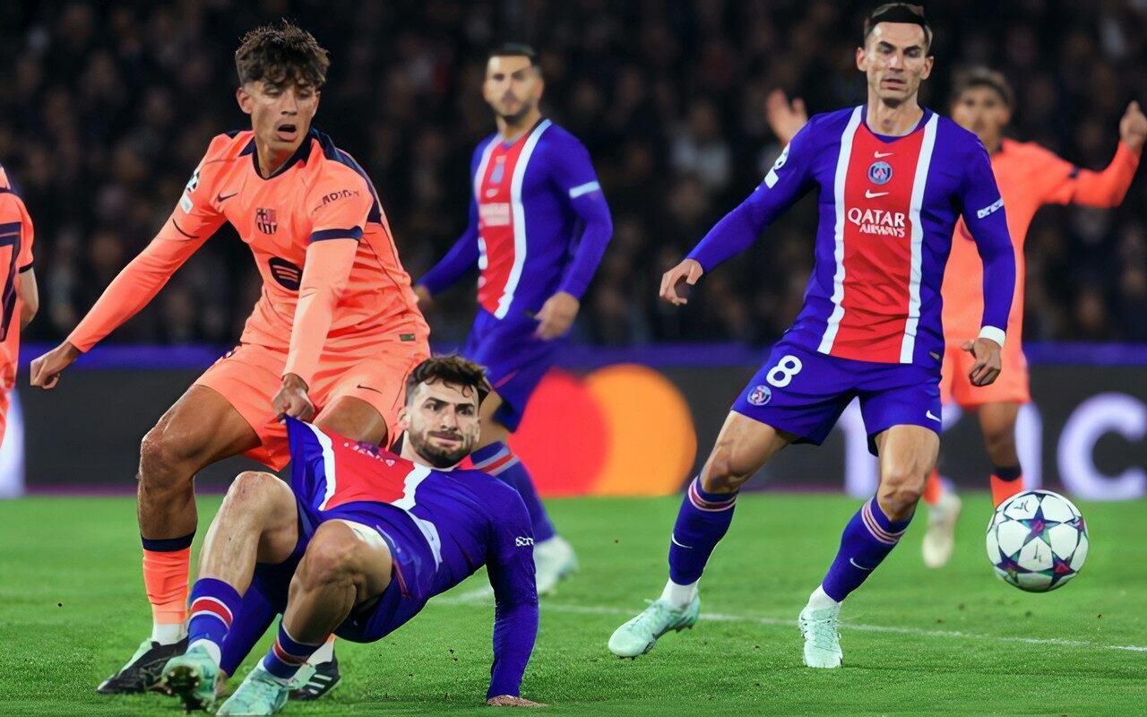 باريس سان جيرمان يدهس برشلونة برباعية في قمة مثيرة بدوري أبطال أوروبا «فيديو»