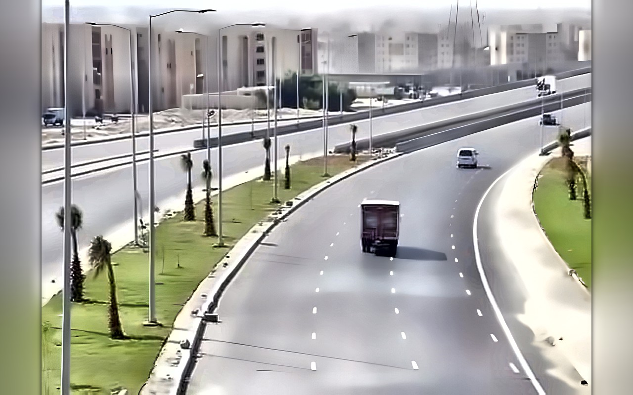كيف تبدو شوارع القاهرة والجيزة في مستهل اليوم؟.. انتظام مروري بالمحاور الرئيسية
