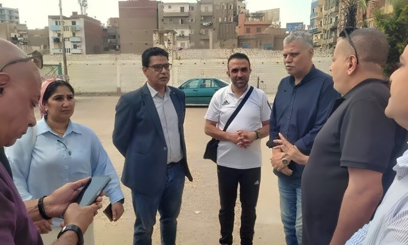 وكيل وزارة الشباب بالغربية يتفقد مركز شباب طنطا ويوجه بسرعة حل أزمة الملعب المنجل