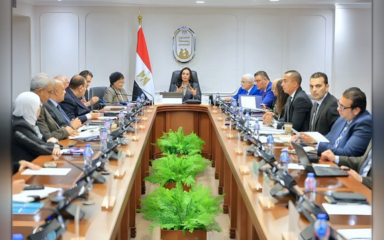وزيرة التنمية المحلية: القطاع الخاص والشباب شريكان في نجاح منظومة المسؤولية الممتدة للمنتج
