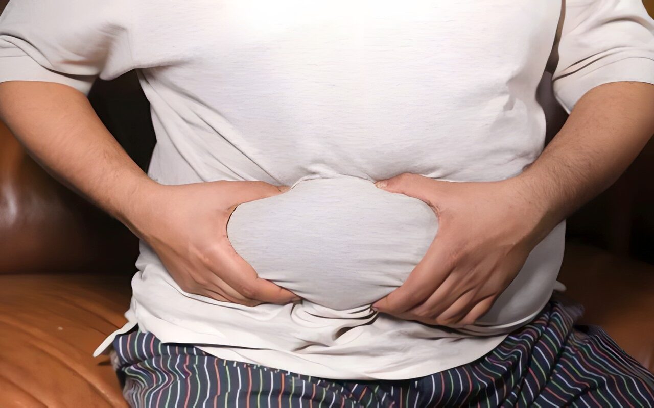 الماء والشاي الأخضر والخضروات.. خيارات صحية تساعد على التحكم في الوزن