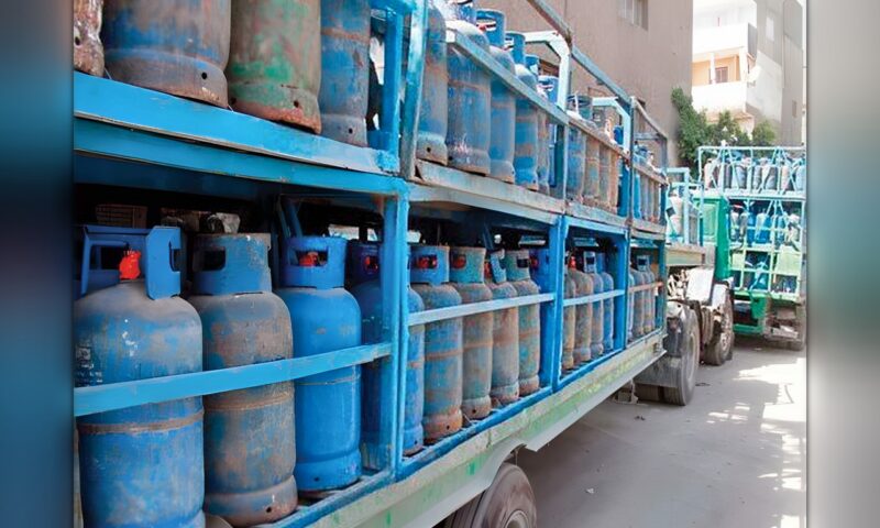 هل يوجد نقص في أسطوانات البوتاجاز بالمستودعات؟.. وزارة البترول تحسم الجدل