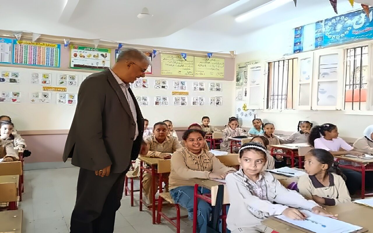 التعليم تحسم موقف الطالب المتغيب عن امتحان الشهر بعذر مرضي.. هل يُعاد الاختبار؟
