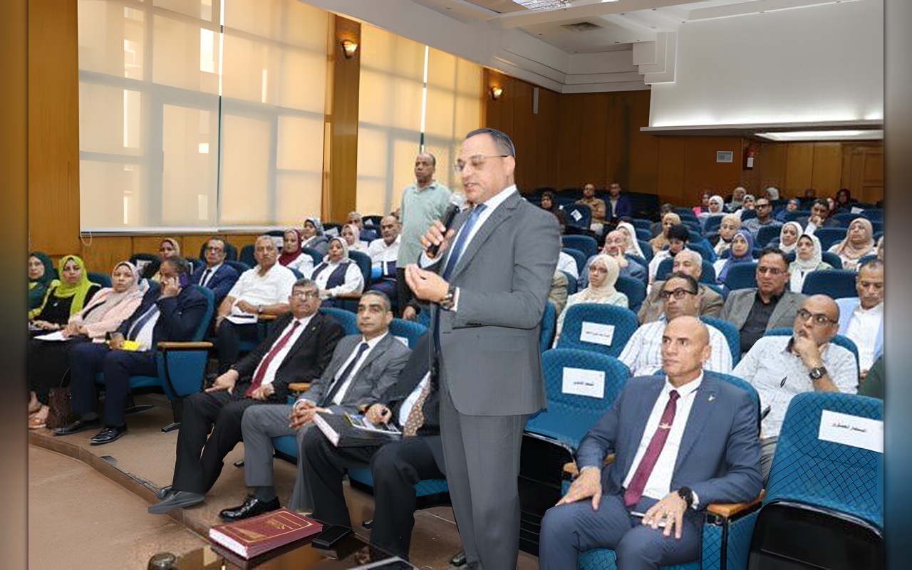 محافظ القليوبية يضع ملفات الخدمات والاستعدادات على رأس أولويات المجلس التنفيذي