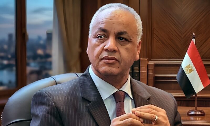 مصطفى بكري يفتح النار على هولندا بعد القبض على المصري أحمد ناصر: عار ودعم للإرهاب
