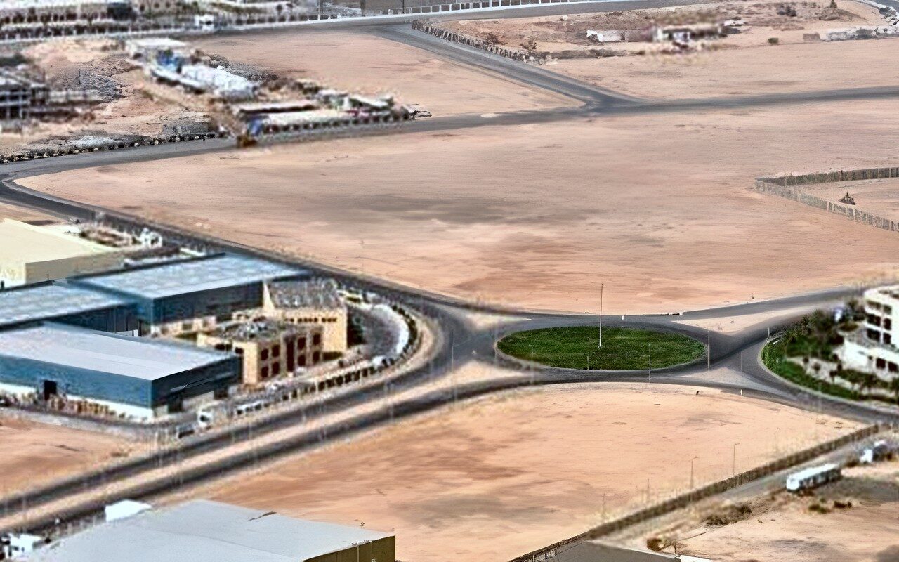 الفيومي: الإيجار المنتهي بالتملك يخفف تمويل الأراضي الصناعية ويزيد تدفق الاستثمارات