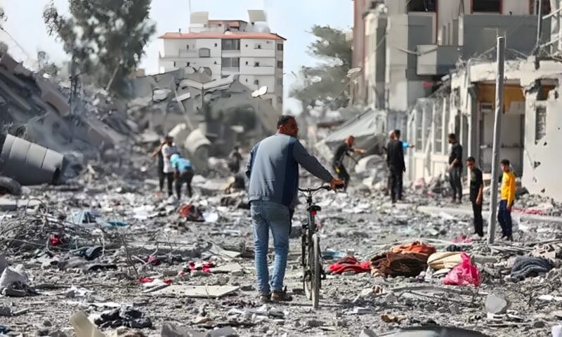 خبير اقتصادي: إعادة إعمار غزة قد تستغرق 15 عامًا وخسائرها تتجاوز 35 مليار دولار
