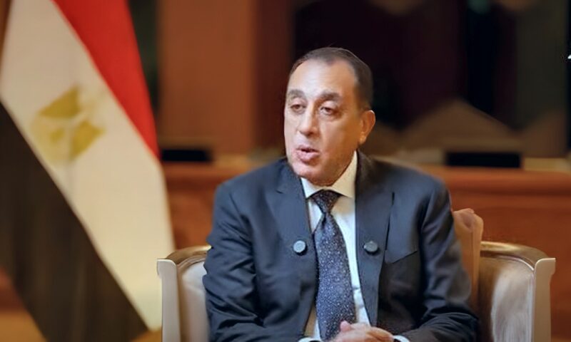 «مدبولي»: الاستثمارات التي تم ضخها في البنية الأساسية بدأت تنعكس على أداء الاقتصاد