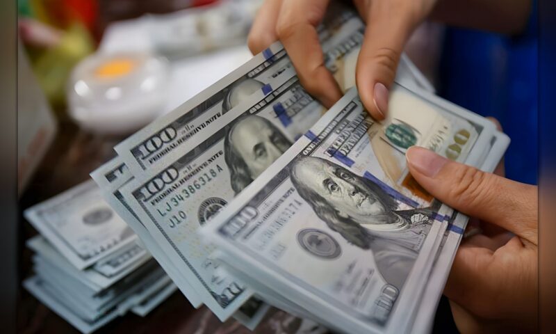 سعر الدولار مقابل الجنيه المصري اليوم الاثنين 19 أكتوبر 2026.. بكام في بنك فيصل الإسلامي؟