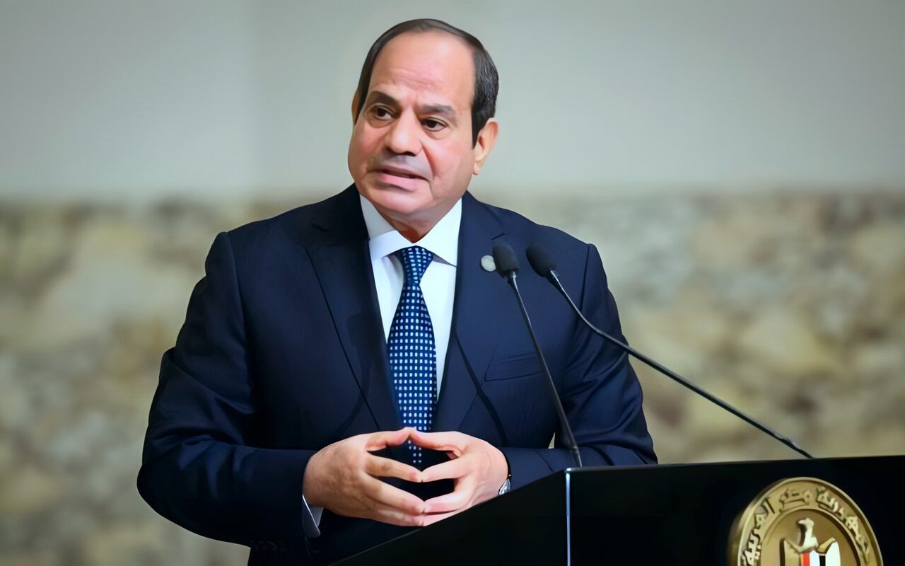 الرئيس السيسي: مصر تعيد استخدام 23 مليار متر مكعب من المياه سنويًا