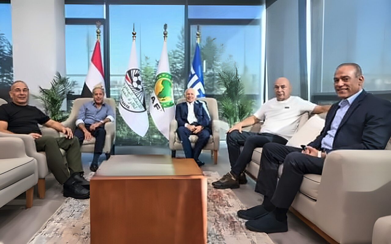 هاني أبو ريدة يجتمع مع حسام وإبراهيم حسن لدعم استقرار منتخب مصر
