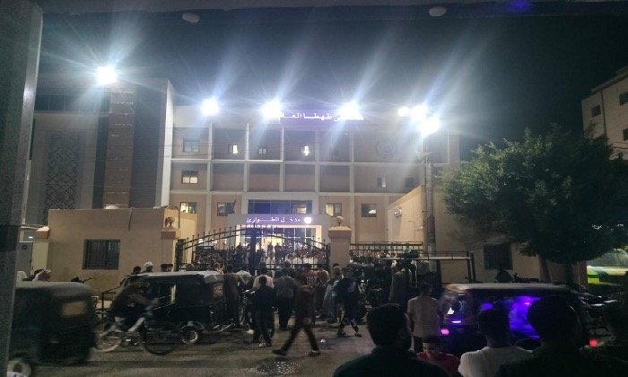 محافظ سوهاج يوجه بتسهيل إجراءات دفن ضحايا حادث طهطا وتقديم الدعم العاجل لأسرهم