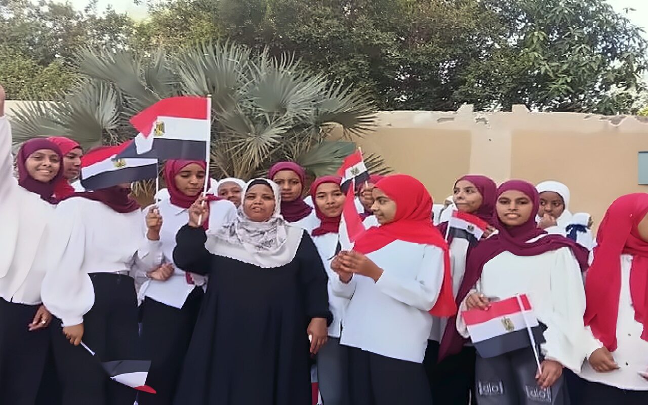 في ذكرى انتصار أكتوبر.. مدارس أسوان تغرس في الطلاب قيم العزيمة والوطنية
