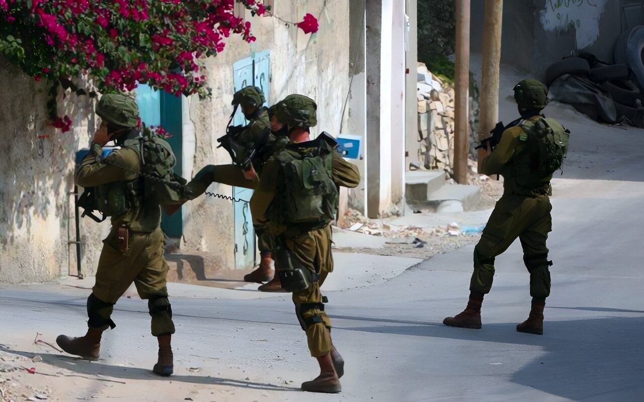 هل يوظفها نتنياهو وحلفاؤه المتطرفون في سطو جديد؟.. من المستفيد من عملية «فرش الهوى» بالضفة الغربية؟!