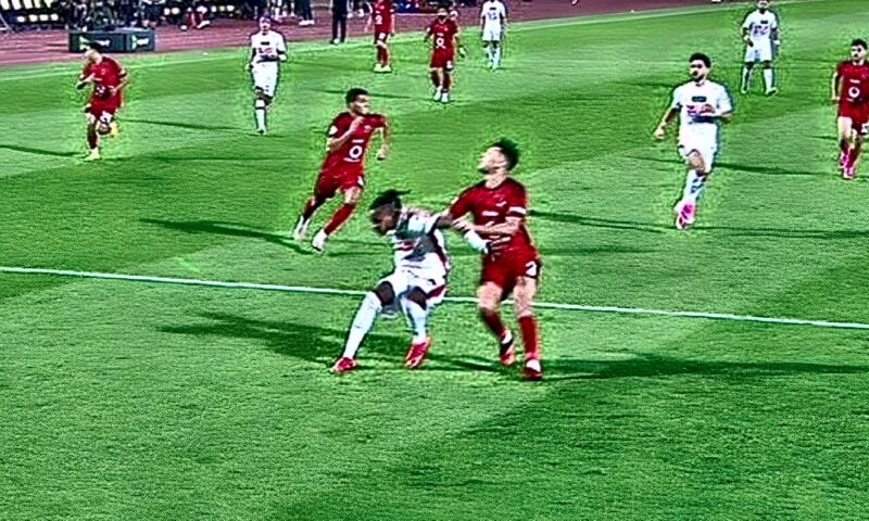 الزمالك يجهز قرارات جديدة بعد أزمة القمة.. وتصريحات عصام عبد الفتاح تشعل ملف التحكيم