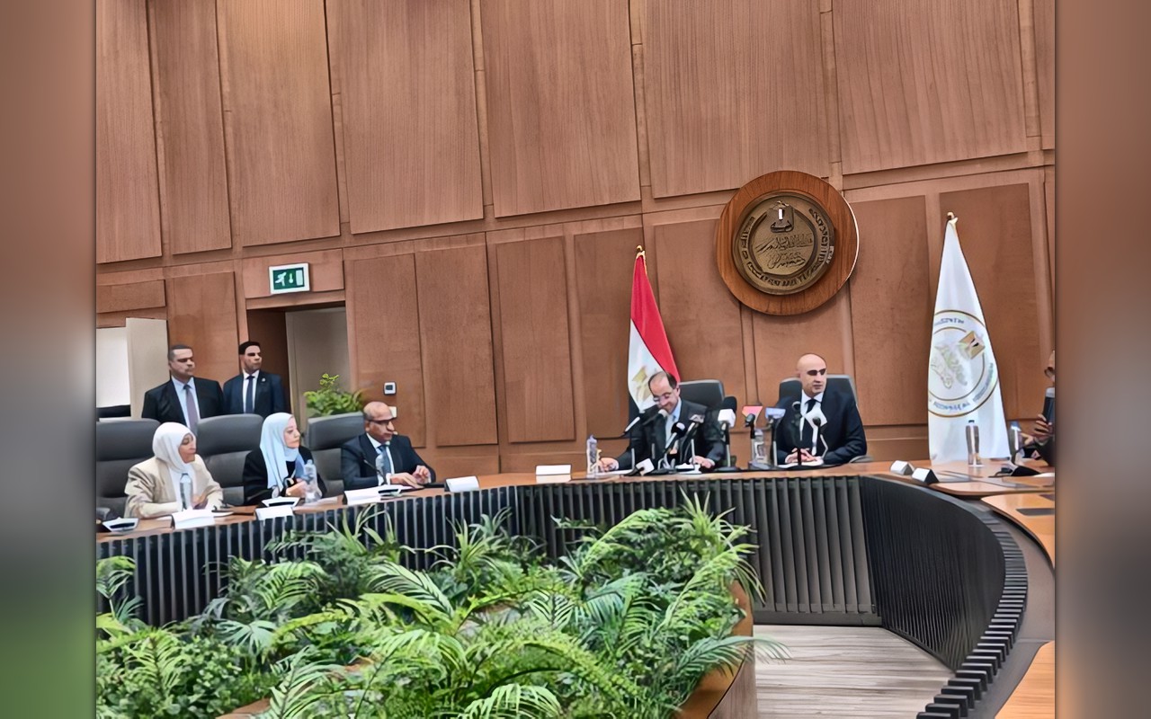 من المعلم المساعد إلى كبير المعلمين.. اعرف قيمة الزيادة في مرتبك خلال العامين المقبلين