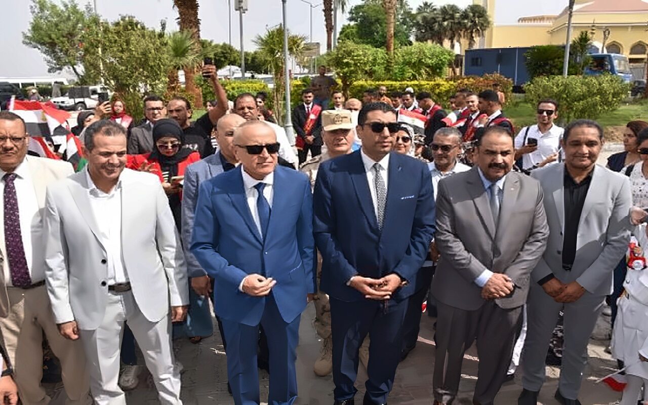 محافظ الأقصر يشهد احتفالية ذكرى انتصارات أكتوبر المجيدة بالمركز الدولي للمؤتمرات
