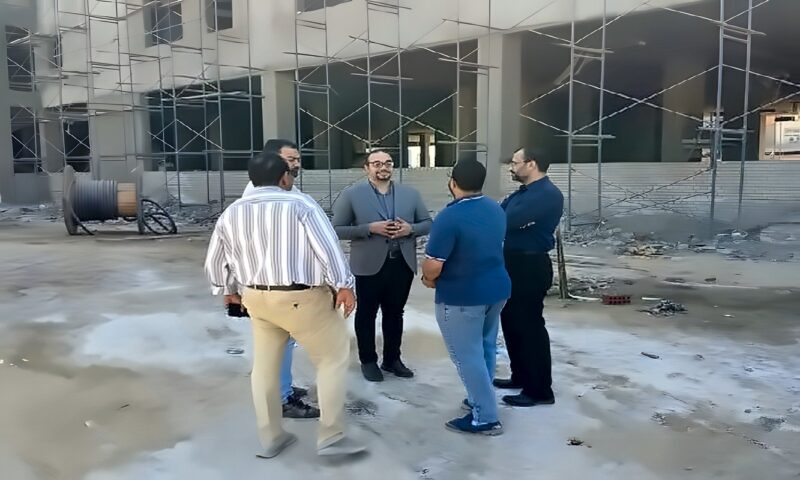 جولة ميدانية لمتابعة التنفيذ.. وكيل صحة الفيوم يتفقد إنشاء مستشفى الفيوم الجديدة بدمو