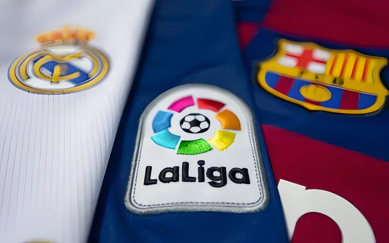 أرقام الكلاسيكو على كامب نو.. تاريخ مواجهات ريال مدريد وبرشلونة في الدوري الإسباني