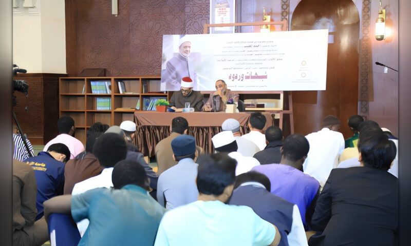 «البحوث الإسلاميَّة»: الحجاب فريضة شرعية.. ويحذر من فتاوى عبثية لتأويل الفتاوى