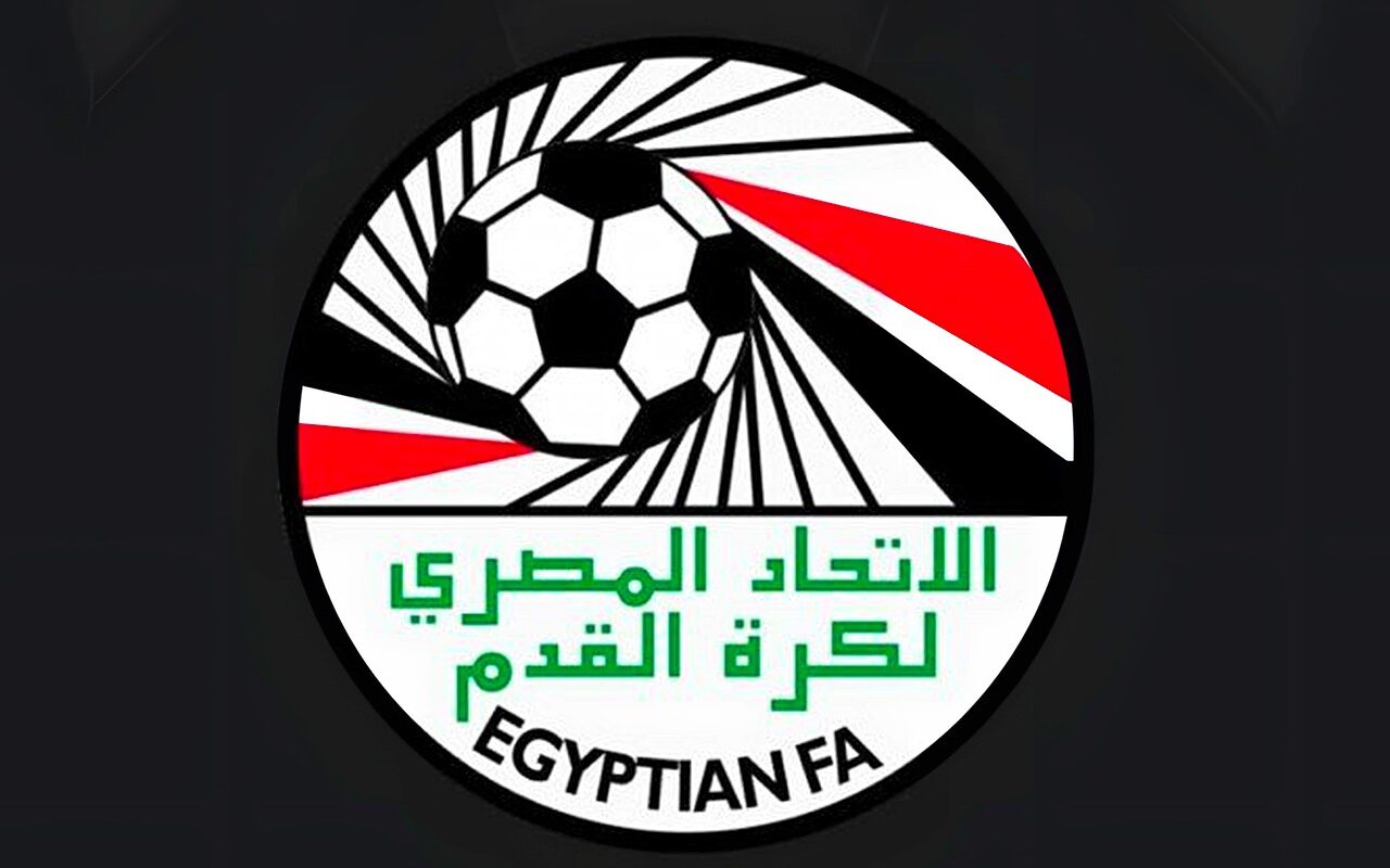 لجنة الحكام تفاجئ الأهلي وبيراميدز بقرار جديد قبل قمة نوفمبر