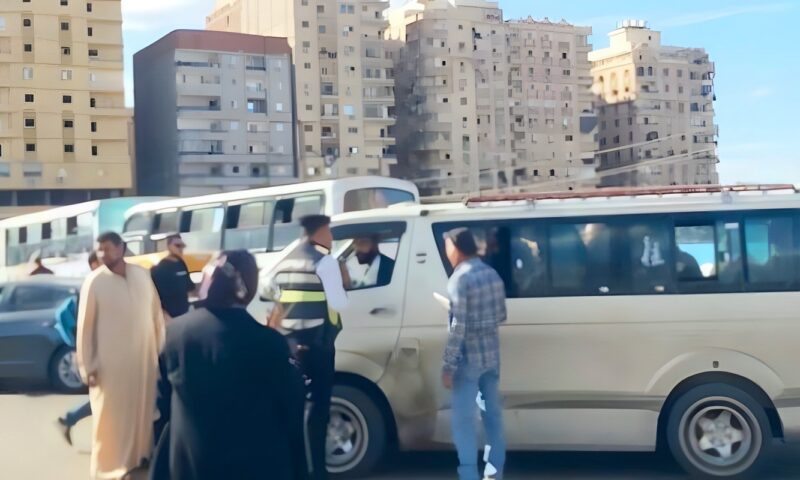 تحرك سريع يعيد الانضباط بموقف كفر الشيخ – دسوق ويخفف معاناة المواطنين
